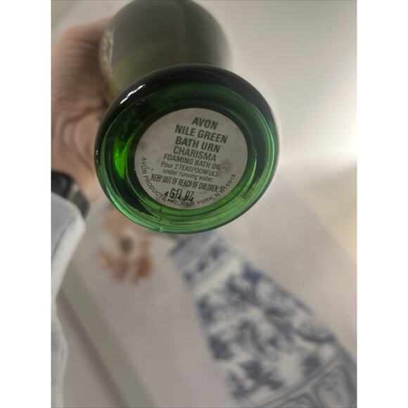 Vintage AVON Nile Green Bath Urn Bird of Paradise Bath Oil 6 fl oz -3/4 Full!! - Picture 6 of 6